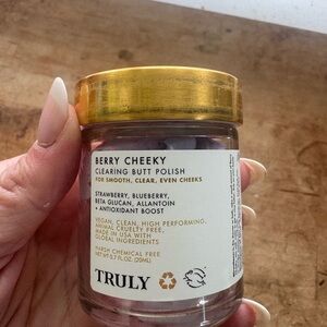 TRULY Berry Cheeky Butt Polish